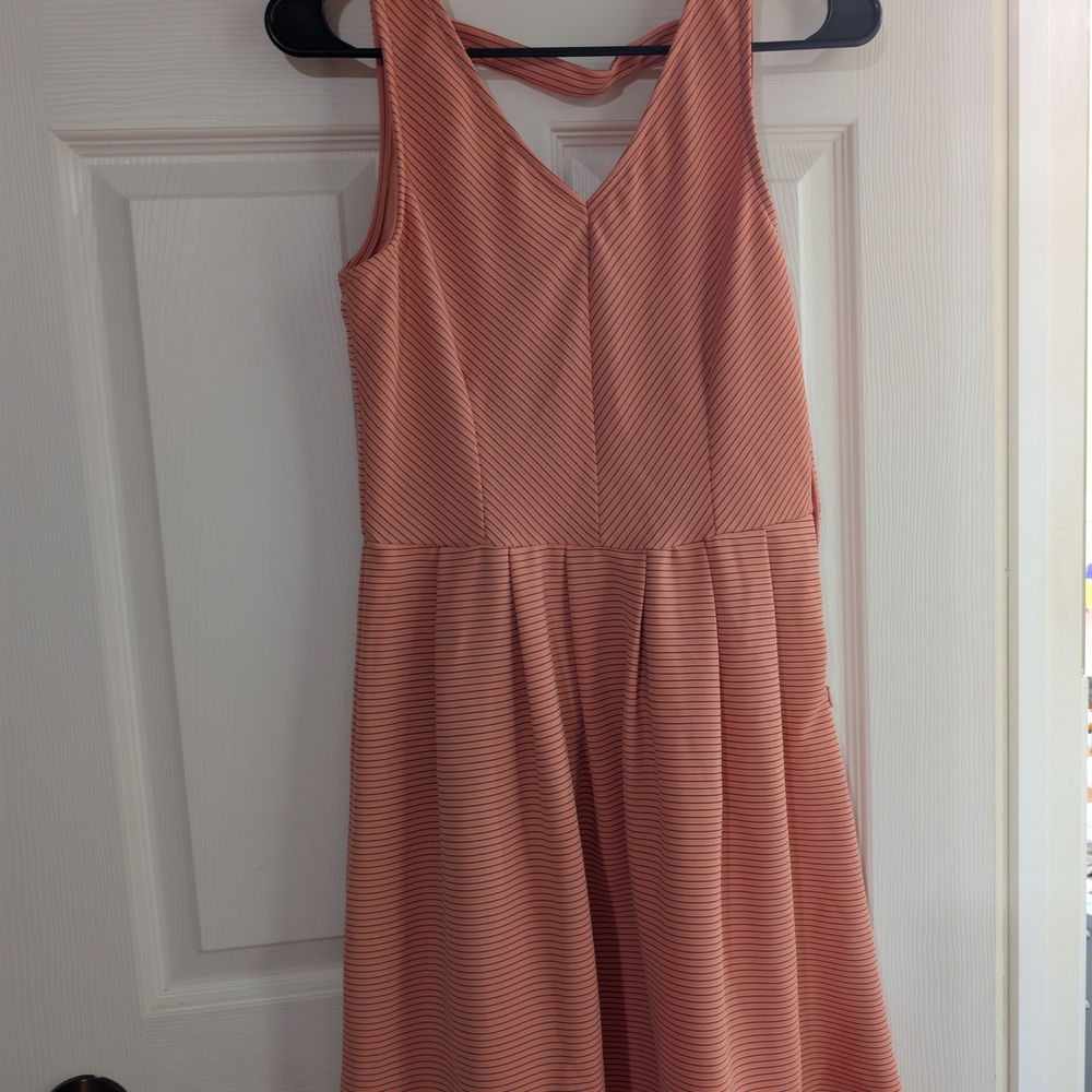 Chic Coral Striped Midi Dress